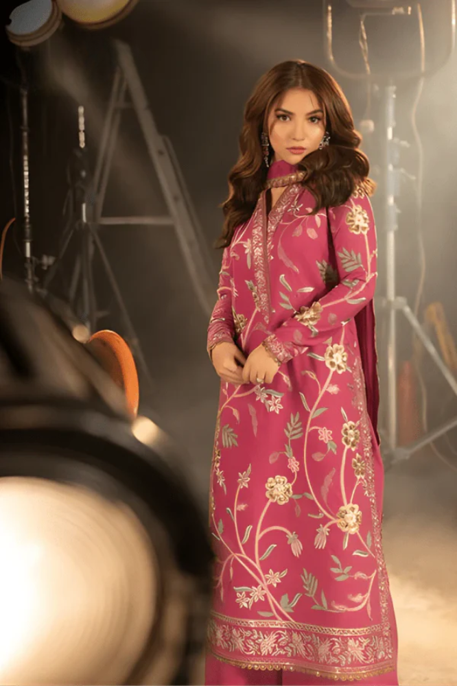 3PC EMBROIDERED LAWN SUIT - GR-669