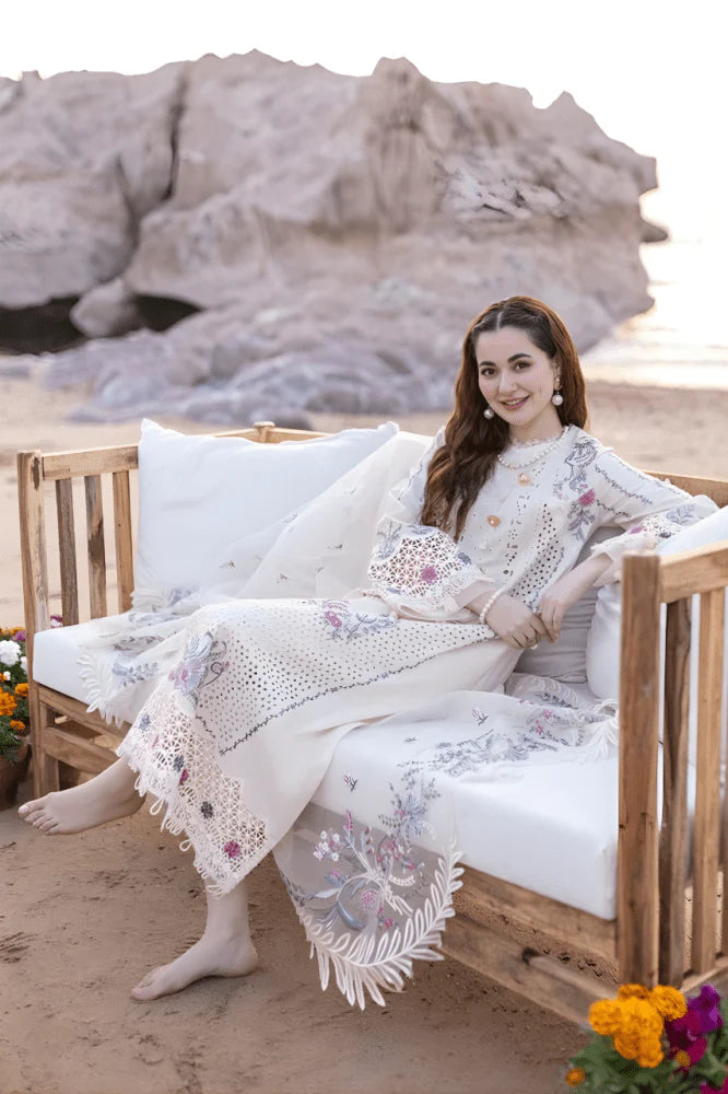 3 PC EMBROIDERED LAWN SUIT - GR-315