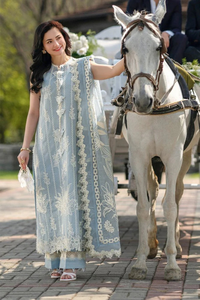 3PC EMBROIDED LAWN SUIT  GR - 743