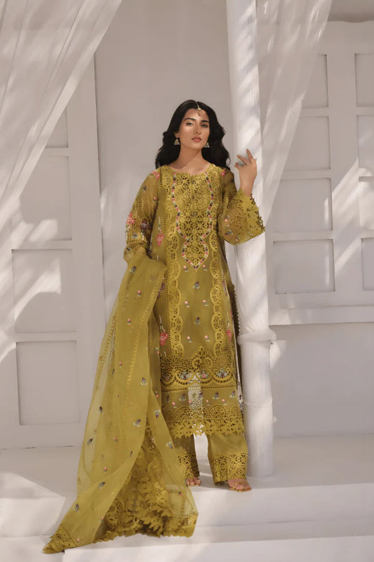3PC EMBROIDERED LAWN SUIT - GR-511