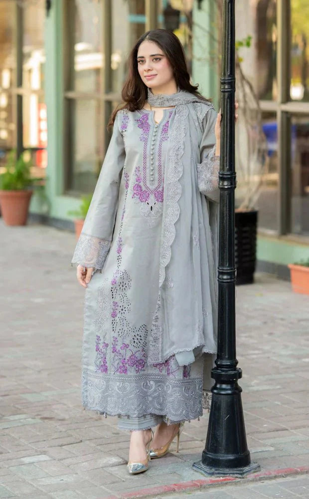 3PC EMBROIDERED LAWN SUIT - GR-515