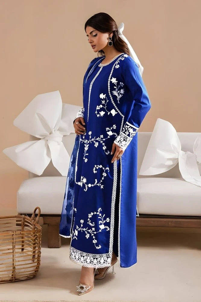 3PC EMBROIDERED LAWN SUIT - GR-661