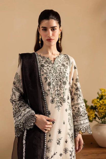 3PC EMBROIDERED LAWN SUIT - GR-666