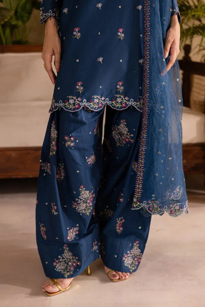 3PC EMBROIDERED LAWN SUIT - GR-690