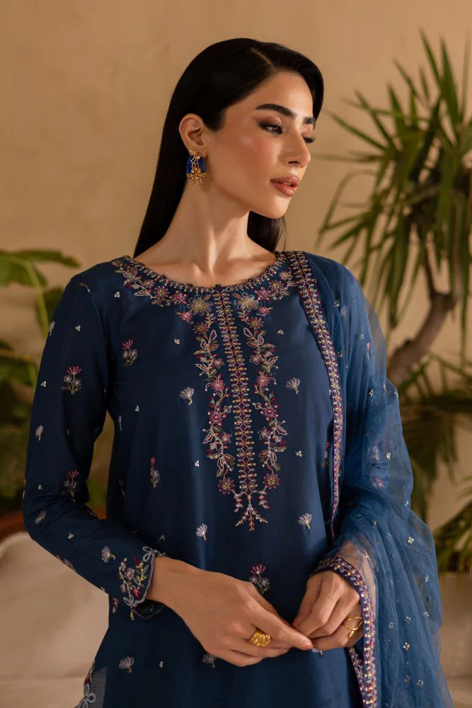 3PC EMBROIDERED LAWN SUIT - GR-690