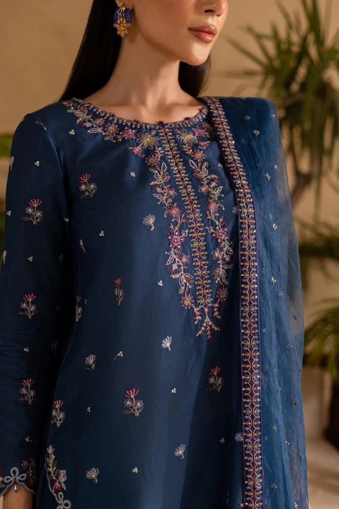 3PC EMBROIDERED LAWN SUIT - GR-690