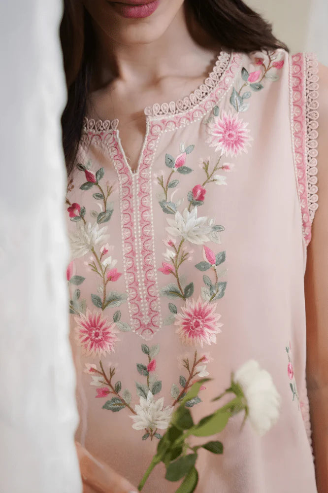 3PC EMBROIDERED LAWN SUIT - GR-716