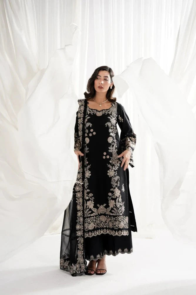 3PC EMBROIDERED LAWN SUIT - GR-717