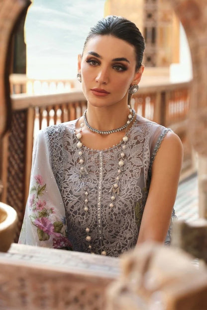 3PC EMBROIDERED ORGANZA SUIT - GR-684
