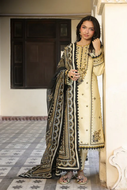 3PC EMBROIDERED LAWN SUIT - GR-695