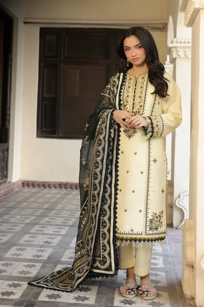 3PC EMBROIDERED LAWN SUIT - GR-695