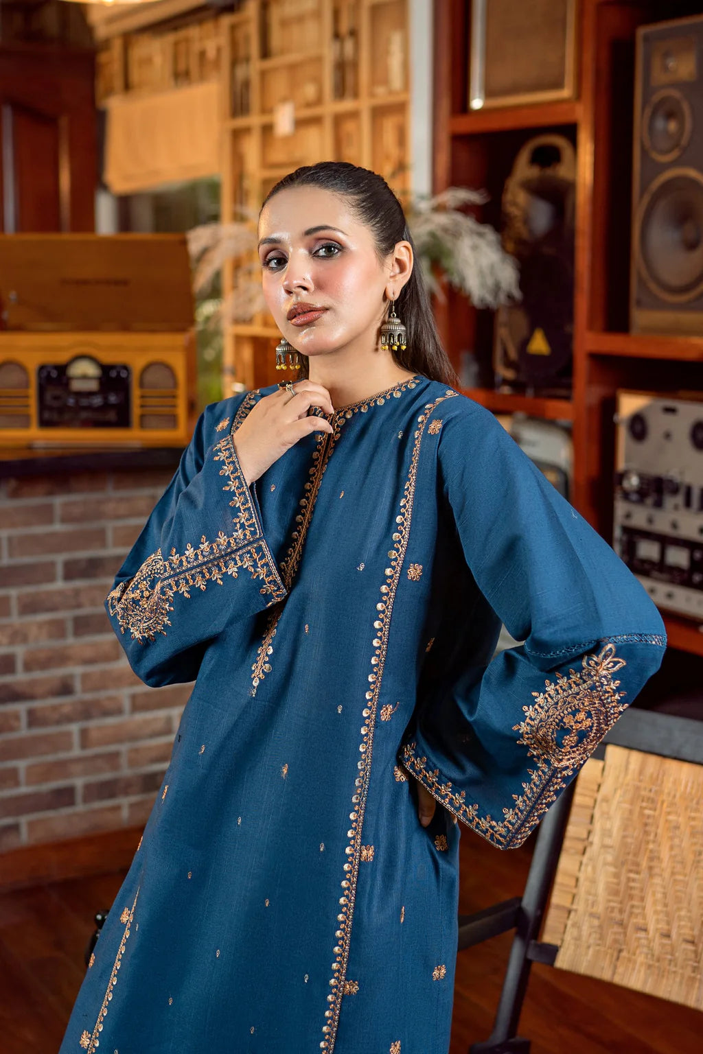 URGE-2PC DHANAK EMBROIDERED SHIRT AND EMBROIDRED SLEEVES-BIC-133